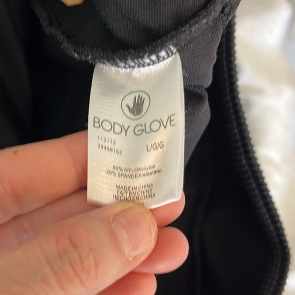 Body Glove Scandal Vice One Piece Off the Shoulder Black Size Large. Beach Wear - Picture 10 of 16